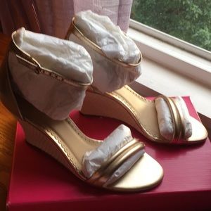 Lilly Pulitzer Jenna Wedge Sz 9